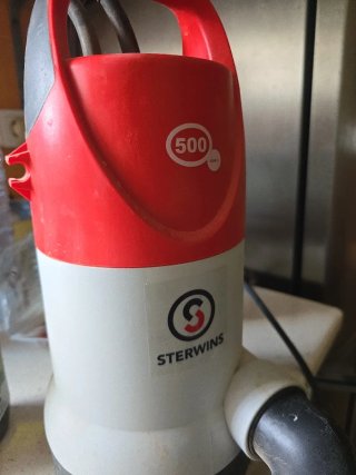 Bomba de vaciado Sterwins 500W 11000 L/h