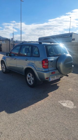 Toyota RAV4 2005