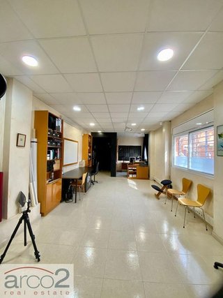 Oficina en alquiler en Calella