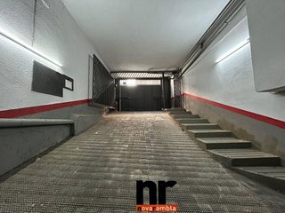 Garaje en alquiler en Centre en Ripollet