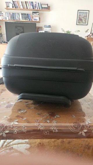 Baúl Shad SH37 Negro/Plata