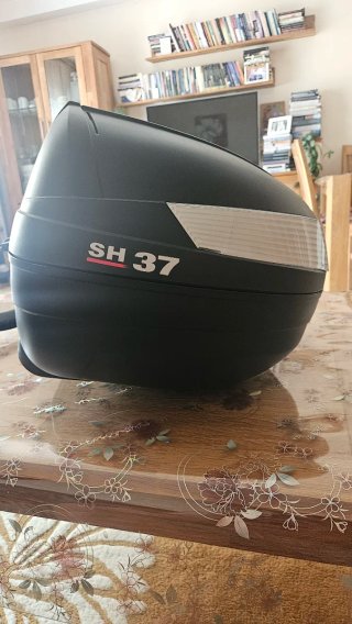 Baúl Shad SH37 Negro/Plata