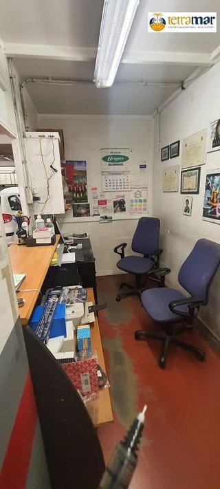 Local comercial en venta en Passeig Maragall - Zona Estació en Gavà