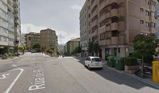 Local comercial en alquiler en O Berbés - Peniche en Vigo