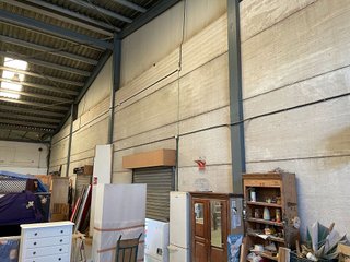 Nave industrial en alquiler en La Paz en Alcalá de Guadaira