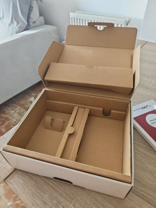 Nintendo DS XL + Funda Oficial Marron