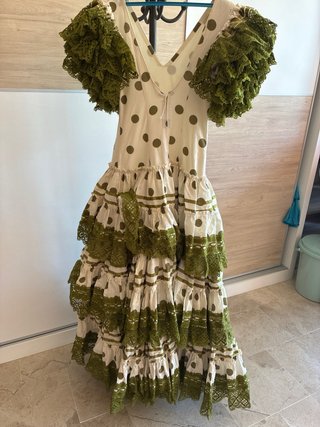 Traje de flamenca varios colores tallas 42-44