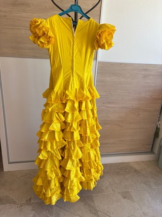 Traje de flamenca varios colores tallas 42-44
