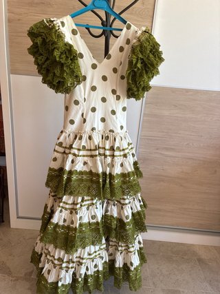 Traje de flamenca varios colores tallas 42-44