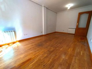 Piso en alquiler en Zona Centro - Ayuntamiento en Pinto