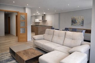 Piso en alquiler en Cuatro Caminos en Santander