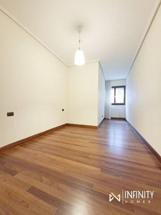 Dúplex en alquiler en Castaños en Bilbao