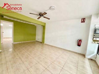 Local comercial en alquiler en Santa Rosa - Valdeolleros en Córdoba