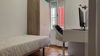 Piso en alquiler en Polígono Cartuja – La Paz en Granada