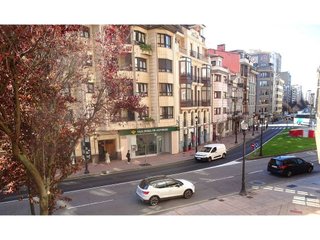 Piso en alquiler en Centro en Gijón