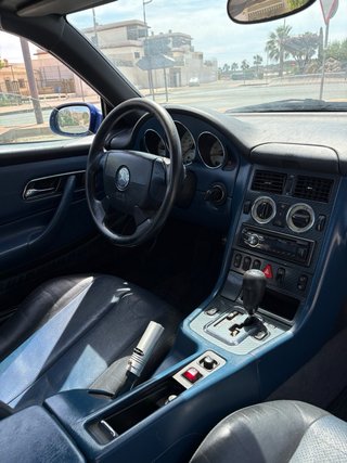 Mercedes-Benz SLK 230