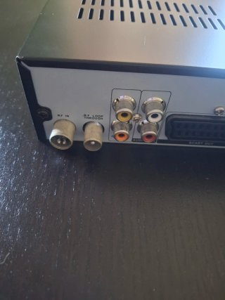 Reproductor DVD Sunstech DX-T800