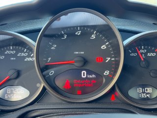PORSCHE Cayman -