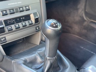 PORSCHE Cayman -