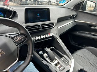 Peugeot 3008 Hybrid 225 e-EAT8 GT