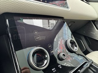 LAND ROVER Range Rover Velar 3.0D D300 R-Dynamic SE 4WD Auto
