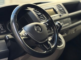 Volkswagen Transporter T6 2016 LARGA