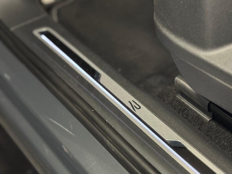 Volkswagen Tiguan 1.4 TSI Advance 2021, foto 22
