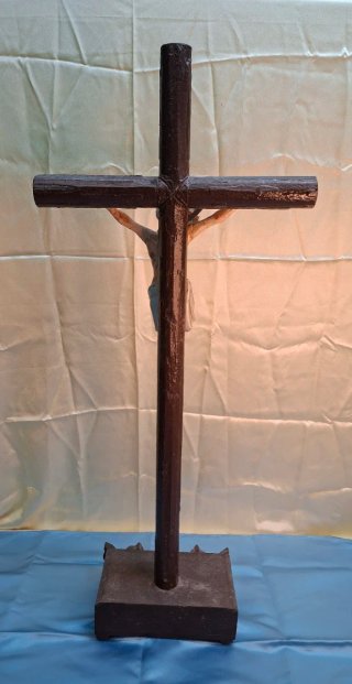 Talla Cristo Crucificado Siglo XIX