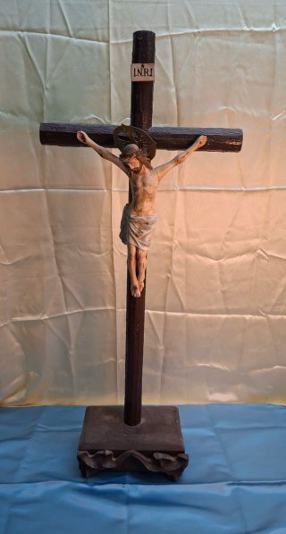 Talla Cristo Crucificado Siglo XIX