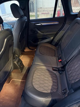 BMW X1 sDrive18dA Corporate