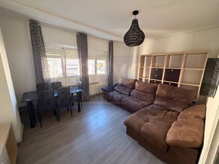 Piso en venta en Portillejo - Valdegastea en Logroño