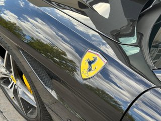 FERRARI California 2+2 plazas