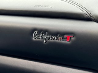 FERRARI California 2+2 plazas