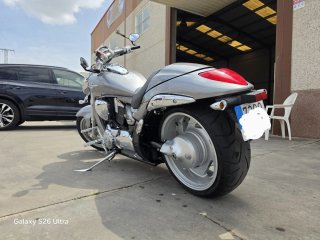 Suzuki Intruder M 1800 R Plata