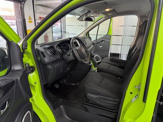 Opel Vivaro 2015