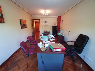 Oficina en venta en Campo de la Juventud en Palencia