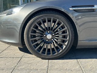 ASTON MARTIN Rapide Luxury Touchtronic 2