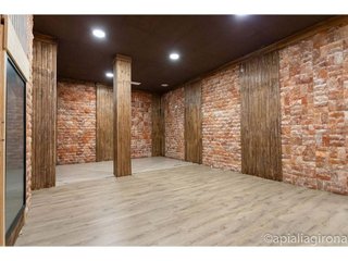 Local comercial en venta en Eixample Sud – Migdia en Girona