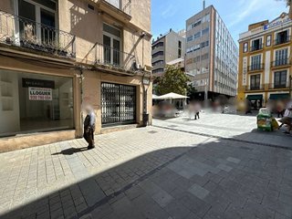 Local comercial en alquiler en Centre - Joan Prim en Granollers