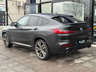 BMW X4 M40i