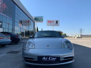 PORSCHE 911 Carrera 4 Cabrio