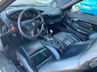 PORSCHE 911 Carrera 4 Cabrio