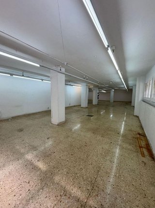 Local comercial en alquiler en Can Serra en Hospitalet de Llobregat, L´