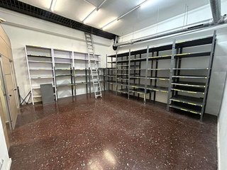 Local comercial en alquiler en Sant Antoni en Barcelona
