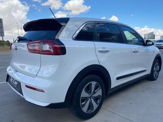 KIA Niro 1.6 GDi Híbrido 104kW (141CV) Concept