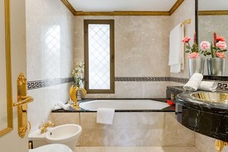 Chalet en alquiler en Los Naranjos - Las Brisas en Marbella