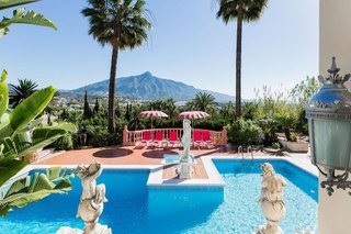 Chalet en alquiler en Los Naranjos - Las Brisas en Marbella