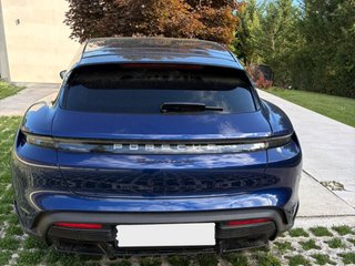 Porsche Taycan Turbo Cross Turismo