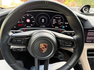 Porsche Taycan Turbo Cross Turismo
