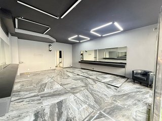 Local comercial en alquiler en Elda